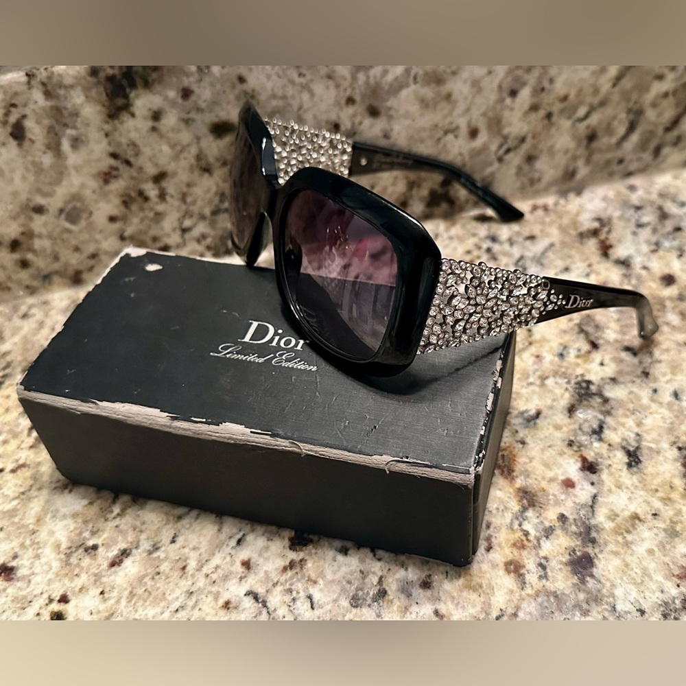 Christian Dior Delicacy Crystal Black Sunglasses Limited Edition RARE Vintage - Picture 9 of 9